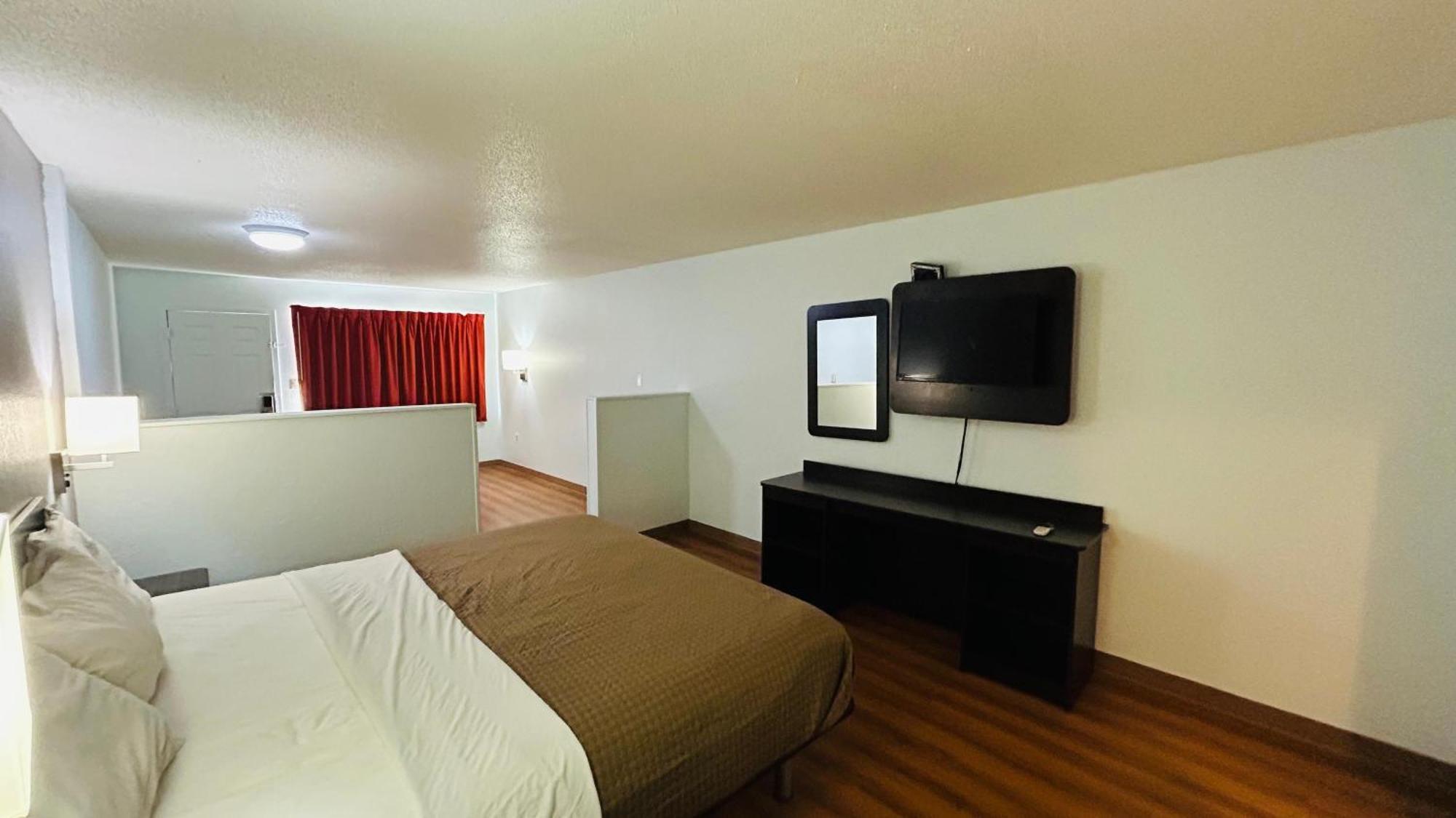 Super 7 Inn By Oyo Tupelo Hwy 178 ภายนอก รูปภาพ