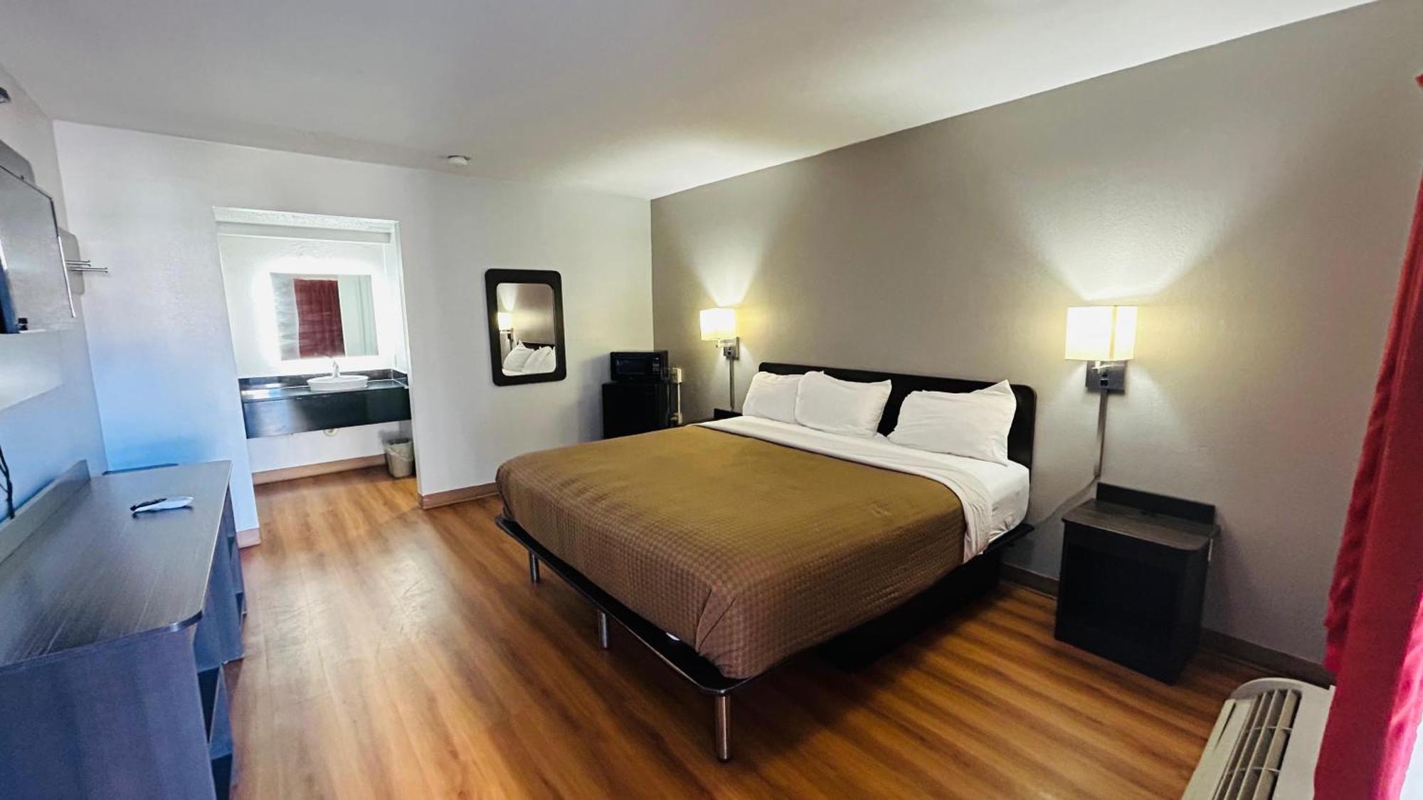 Super 7 Inn By Oyo Tupelo Hwy 178 ภายนอก รูปภาพ