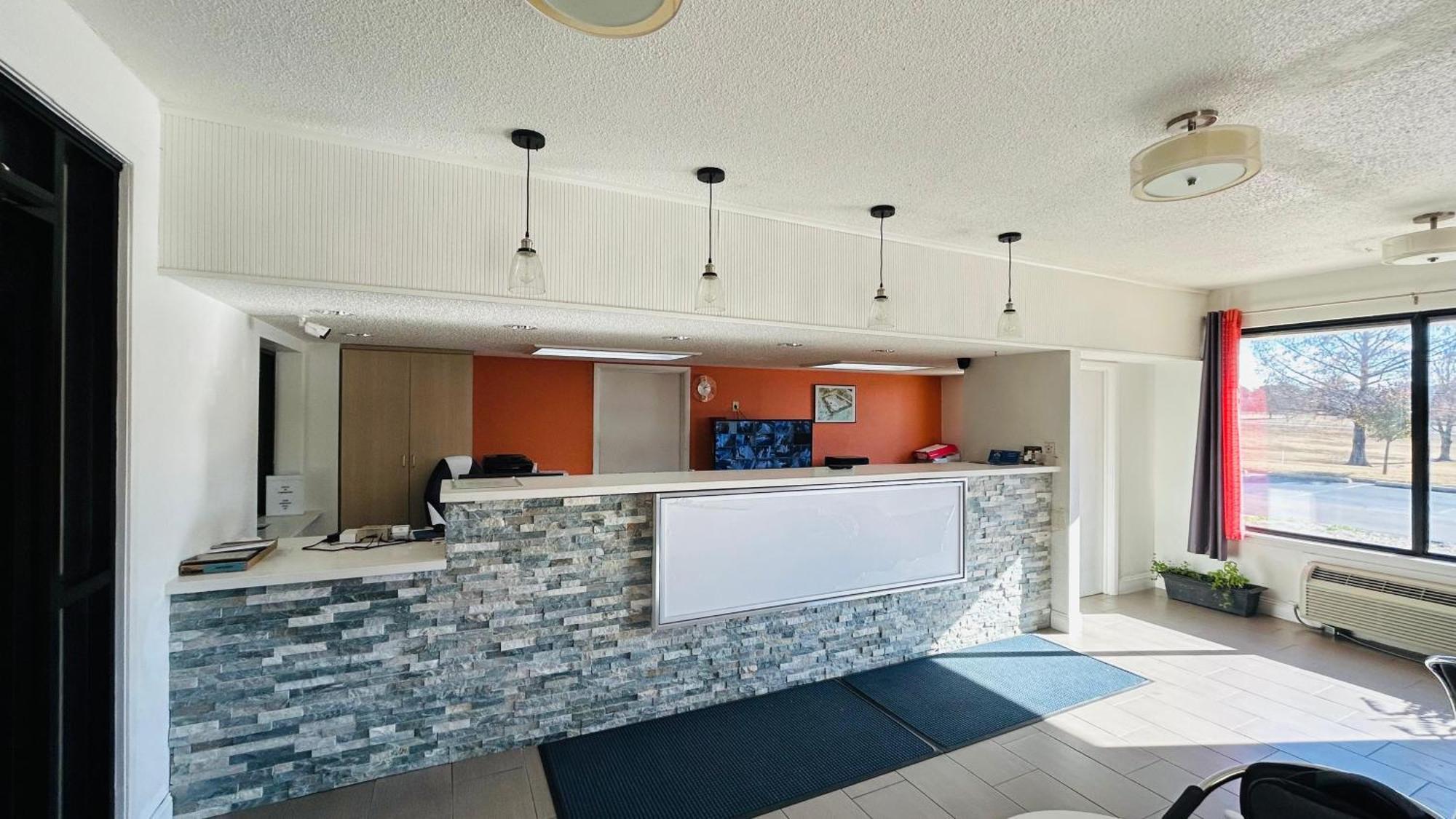 Super 7 Inn By Oyo Tupelo Hwy 178 ภายนอก รูปภาพ