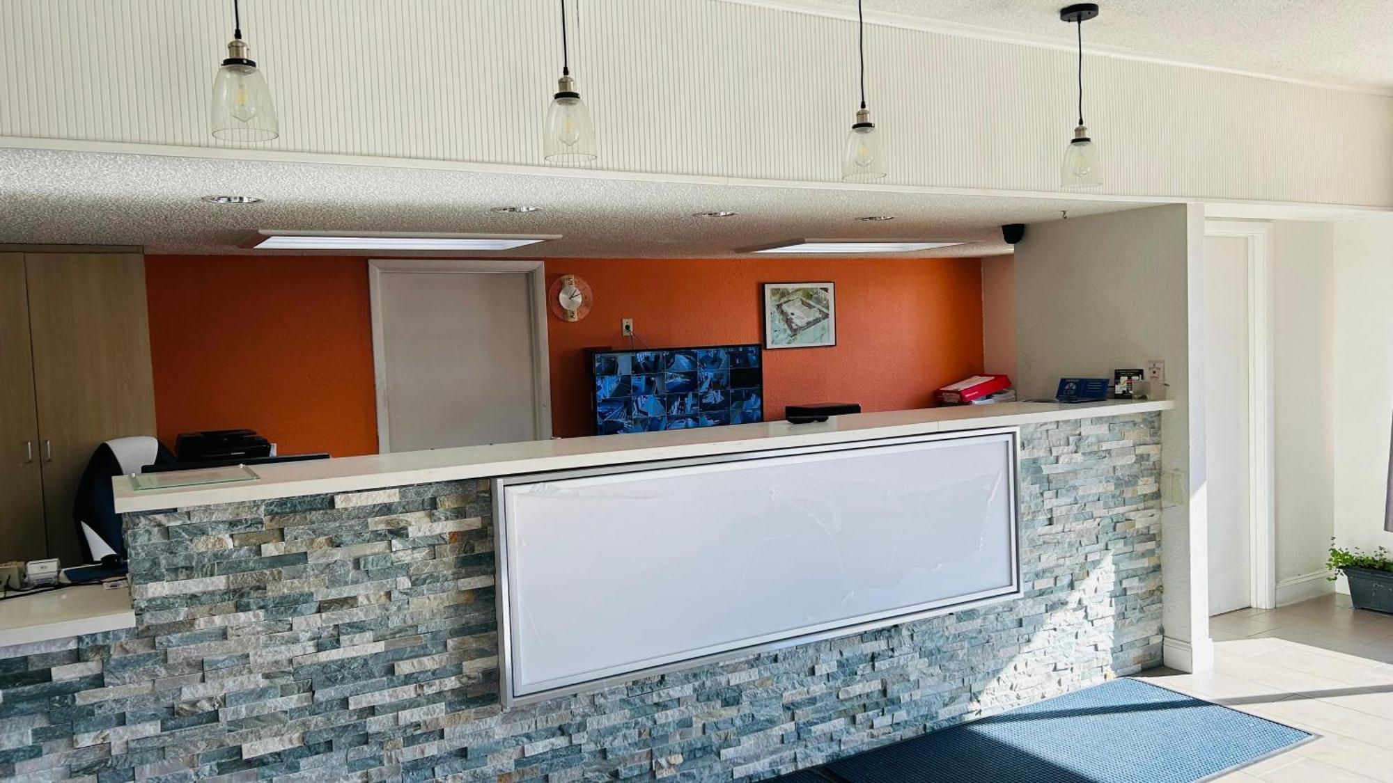 Super 7 Inn By Oyo Tupelo Hwy 178 ภายนอก รูปภาพ