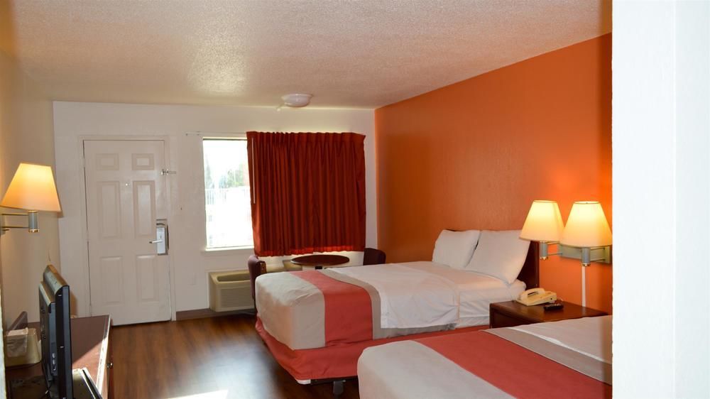 Super 7 Inn By Oyo Tupelo Hwy 178 ภายนอก รูปภาพ